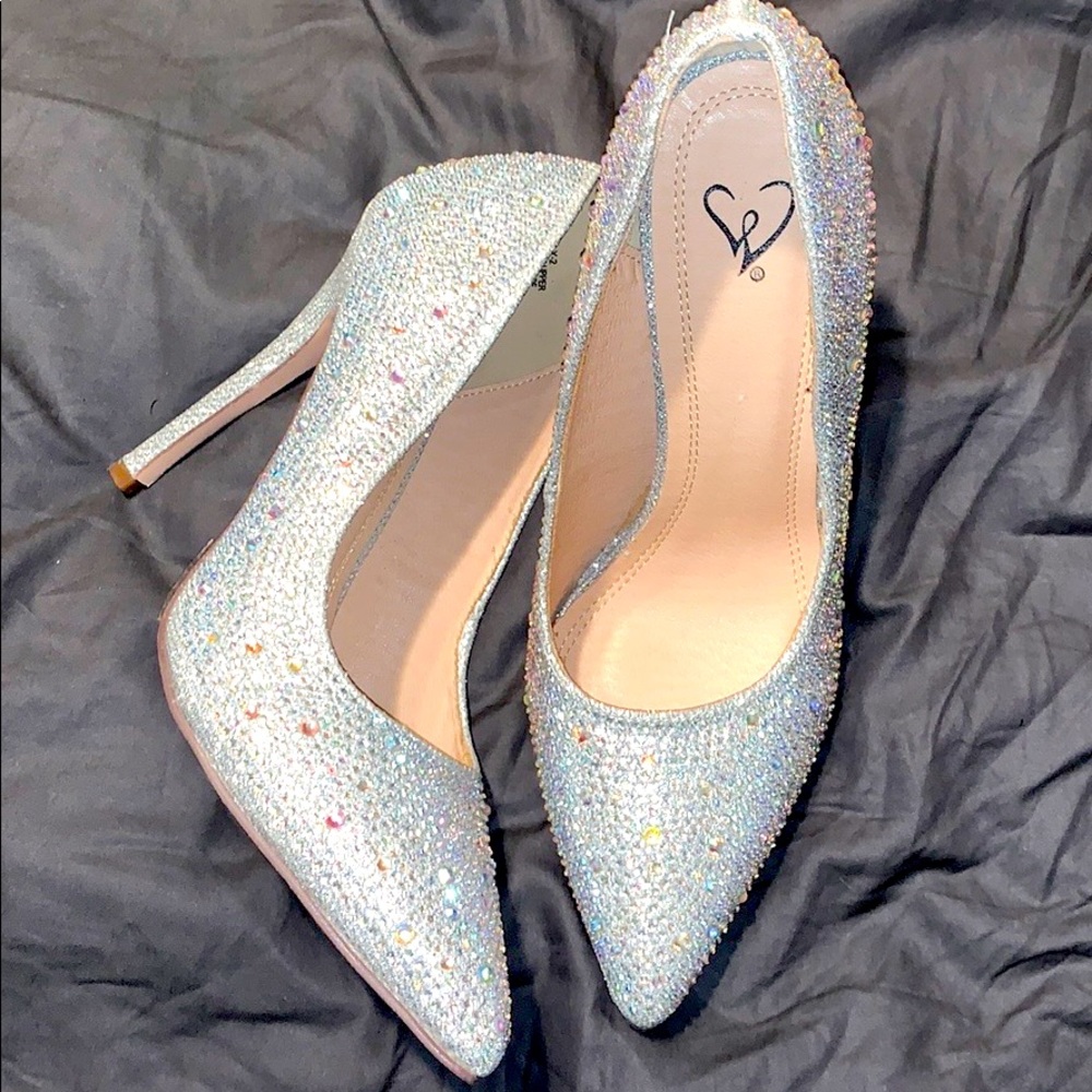 Gemstone heels